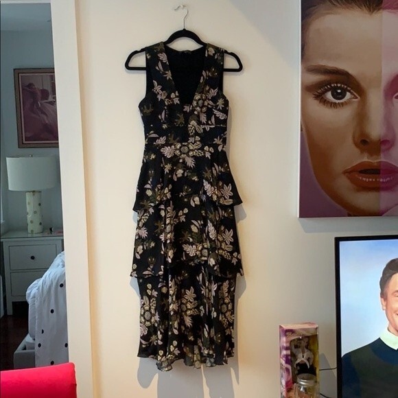 A.L.C “Hayley” tiered floral midi dress 2 - Picture 3 of 6